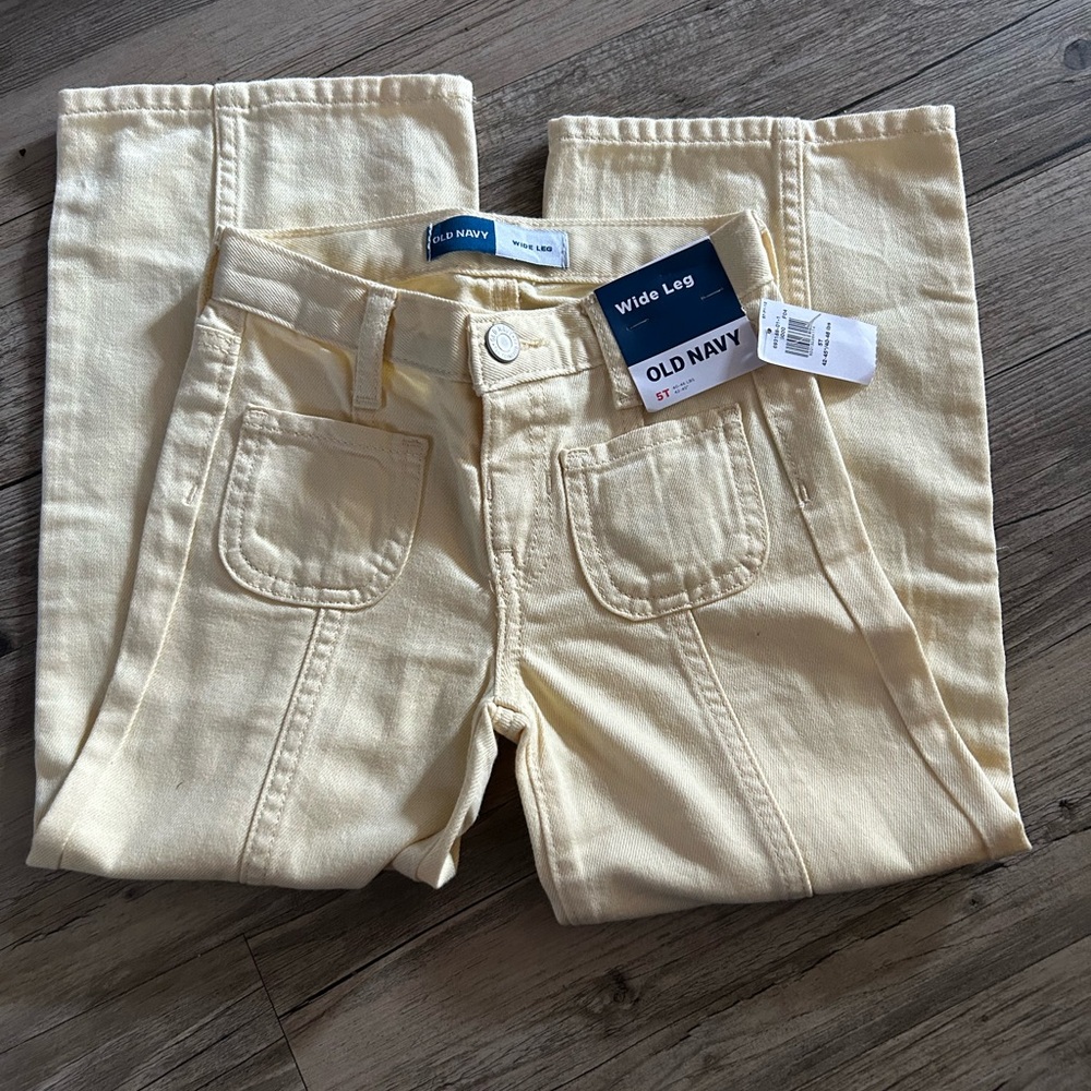 Old Navy Cream Flare Jeans with Wide Leg
